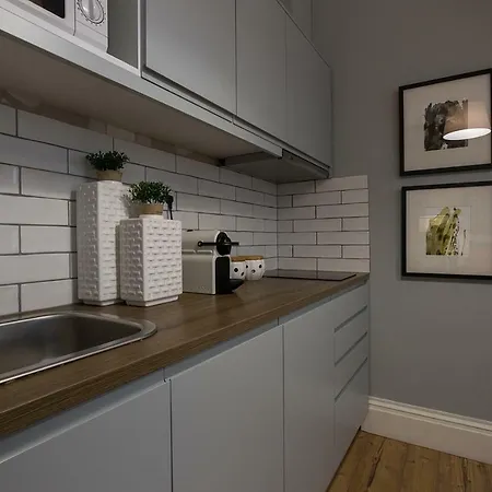 The Gallery Ii * Oporto